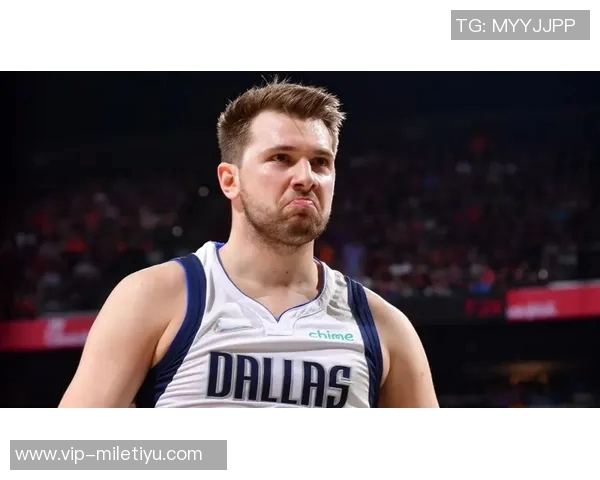 东契奇赞文班球技期待未来进步潜力无限