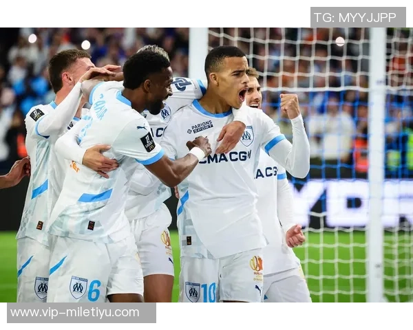 马赛法甲前13轮28分追平本世纪同期最高积分纪录展现强劲实力 马赛法甲前13轮28分追平本世纪同期最高积分纪录展现强劲实力